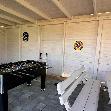Ferien Ferienhaeuser By Interhome بيت للعطل بابولين